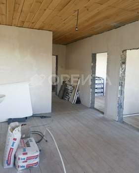 Дом 72м&sup2;, 2-этажный, участок 0 сот.  