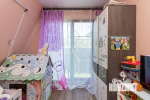 Дом 59м&sup2;, 2-этажный, участок 7 сот.  