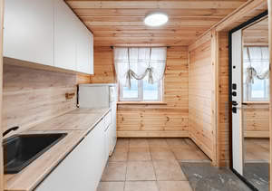 Дом 60м&sup2;, 2-этажный, участок 10 сот.  