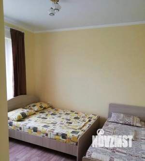 Дом 256м&sup2;, 3-этажный, участок 15 сот.  