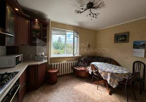 Дом 194м², 2-этажный, участок 21 сот.  