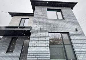 Дом 130м², 2-этажный, участок 0 сот.  