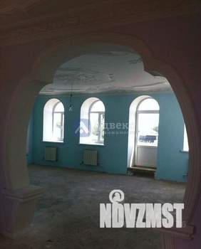 Коттедж 253м², 3-этажный, участок 8 сот.  