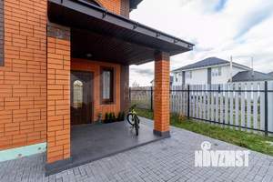 Коттедж 160м², 2-этажный, участок 6 сот.  