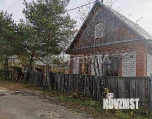 Дом 30м&sup2;, 2-этажный, участок 13 сот.  