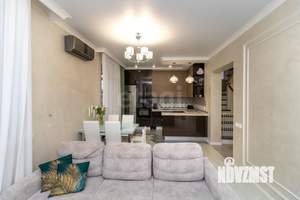 Дом 122м², 2-этажный, участок 6 сот.  