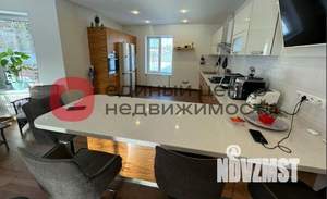 Дом 335м², 2-этажный, участок 8 сот.  