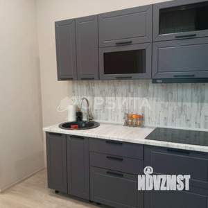 Дом 92м&sup2;, 2-этажный, участок 7 сот.  