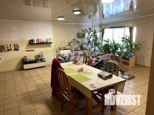 Дом 299м&sup2;, 2-этажный, участок 10 сот.  