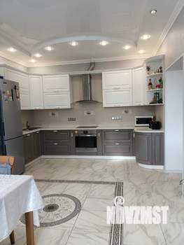 Дом 146м², 2-этажный, участок 11 сот.  