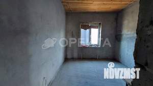 Дом 175м&sup2;, 2-этажный, участок 7 сот.  