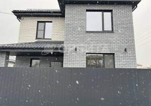 Дом 130м², 2-этажный, участок 0 сот.  