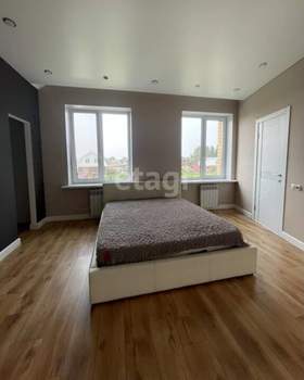 Дом 240м², 3-этажный, участок 11 сот.  