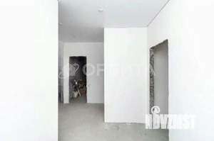 Дом 100м&sup2;, 1-этажный, участок 8 сот.  