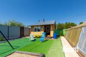 Дом 657м&sup2;, 2-этажный, участок 7 сот.  