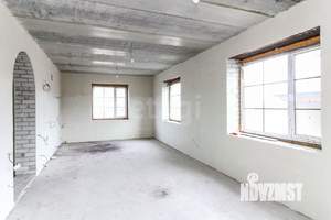 Дом 200м&sup2;, 2-этажный, участок 14 сот.  