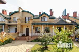 Таунхаус 176м&sup2;, 2-этажный, участок 3 сот.  