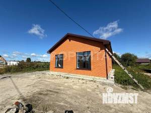 Дом 90м&sup2;, 2-этажный, участок 6 сот.  