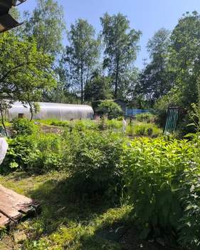 Дом 20м&sup2;, 2-этажный, участок 10 сот.  