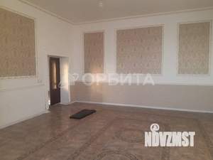 Дом 272м², 2-этажный, участок 8 сот.  