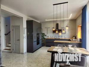 Дом 140м&sup2;, 2-этажный, участок 8 сот.  