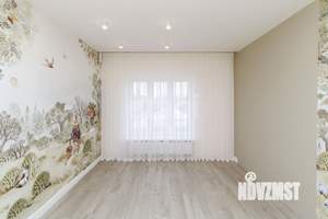 Дом 268м&sup2;, 2-этажный, участок 8 сот.  