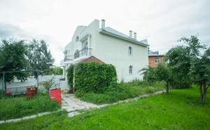 Дом 560м², 2-этажный, участок 15 сот.  