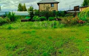 Дом 10м², 2-этажный, участок 7 сот.  