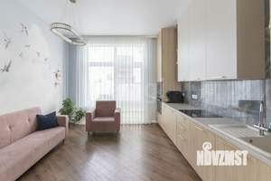 Таунхаус 106м², 2-этажный, участок 1 сот.  