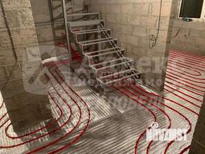 Коттедж 186м&sup2;, 2-этажный, участок 8 сот.  