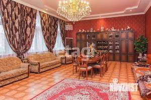 Дом 488м², 3-этажный, участок 15 сот.  