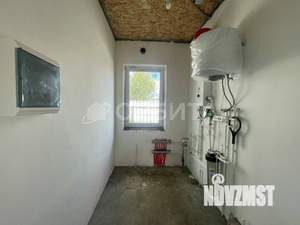 Дом 96м&sup2;, 2-этажный, участок 5 сот.  