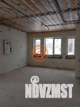 Дом 161м², 1-этажный, участок 7 сот.  