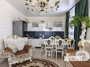 Дом 120м&sup2;, 2-этажный, участок 9 сот.  