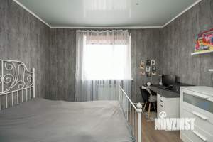 Дом 137м², 2-этажный, участок 6 сот.  