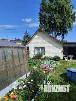 Дом 20м&sup2;, 2-этажный, участок 6 сот.  