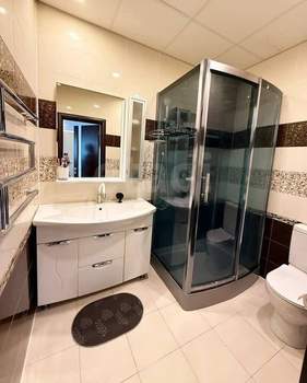 Дом 366м&sup2;, 3-этажный, участок 15 сот.  