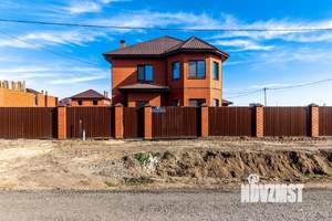 Коттедж 162м&sup2;, 2-этажный, участок 6 сот.  