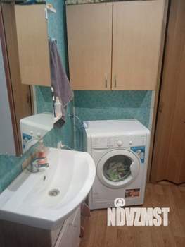 Дом 70м², 2-этажный, участок 5 сот.  
