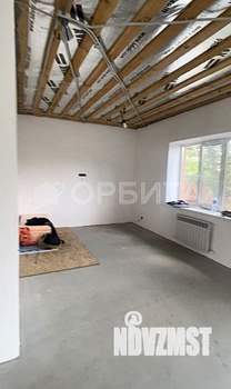 Дом 90м², 2-этажный, участок 5 сот.  