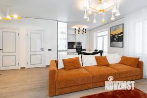 Таунхаус 150м&sup2;, 2-этажный, участок 2 сот.  