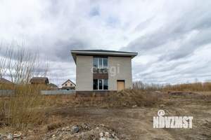 Дом 220м², 2-этажный, участок 10 сот.  