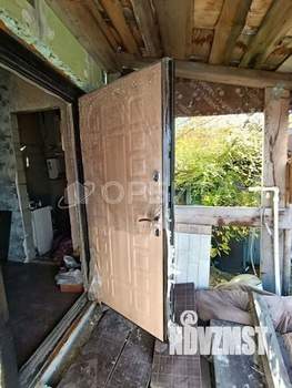 Дом 42м&sup2;, 2-этажный, участок 3 сот.  