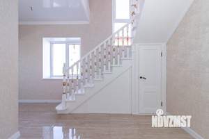 Коттедж 138м², 2-этажный, участок 6 сот.  