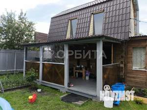 Дом 20м&sup2;, 2-этажный, участок 4 сот.  