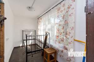 Дом 26м&sup2;, 2-этажный, участок 4 сот.  