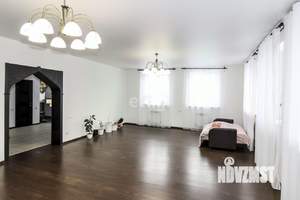 Дом 450м&sup2;, 2-этажный, участок 5 сот.  