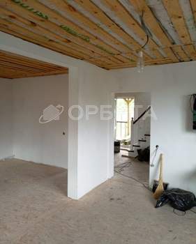 Дом 102м&sup2;, 2-этажный, участок 0 сот.  