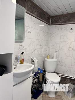 Дом 60м&sup2;, 2-этажный, участок 5 сот.  