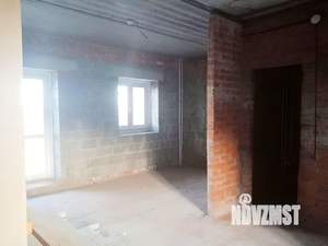 Таунхаус 141м&sup2;, 3-этажный, участок 1 сот.  